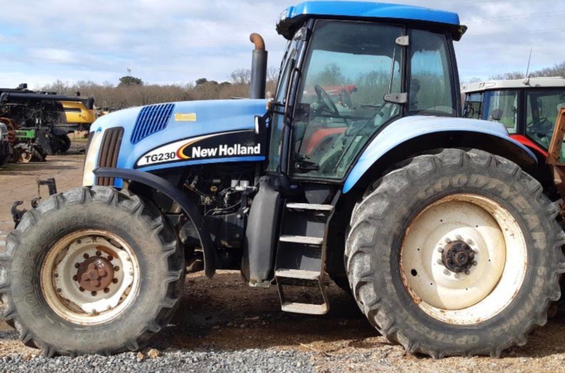 Attelage pour NEW-HOLLAND TG 230 NEW-HOLLAND TG 230 En stock