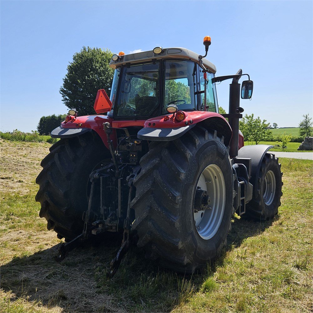 Massey Ferguson MF8470 Dyna VT, année 2006.