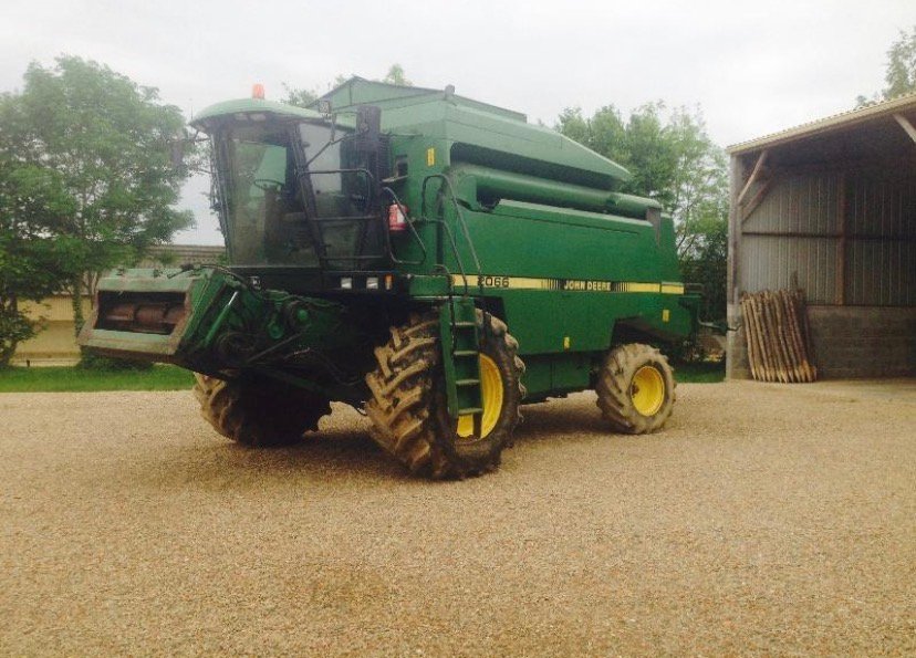 Chargeur pour JOHN-DEERE 2066