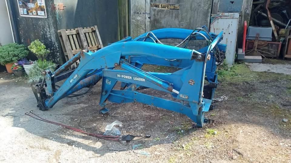 Chargeur pour tracteurs Ford