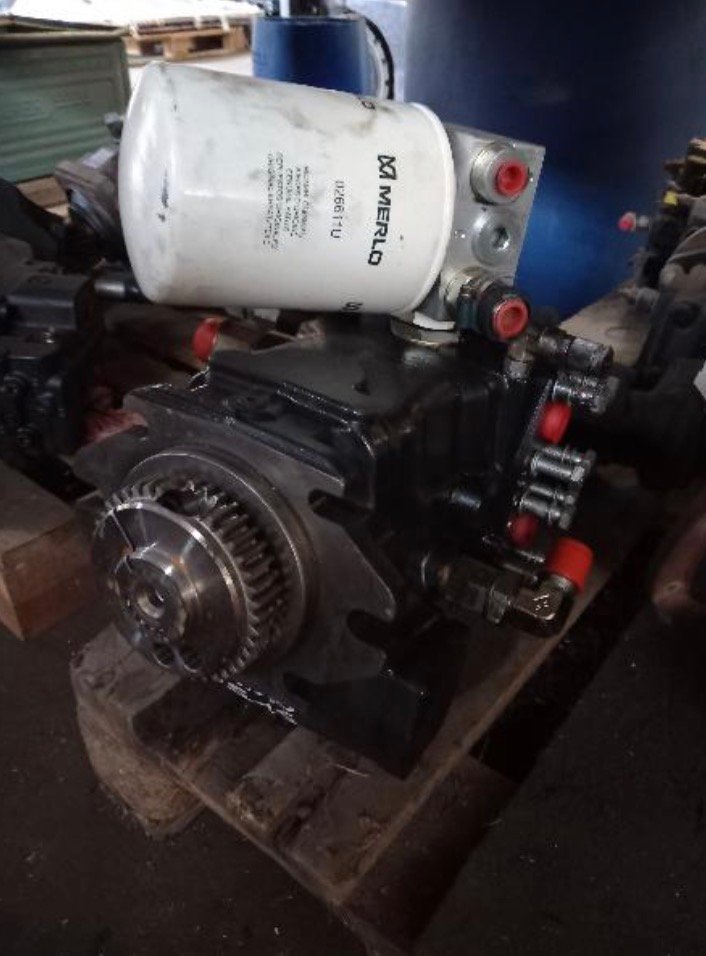 Hydraulique pour MERLO P38.10