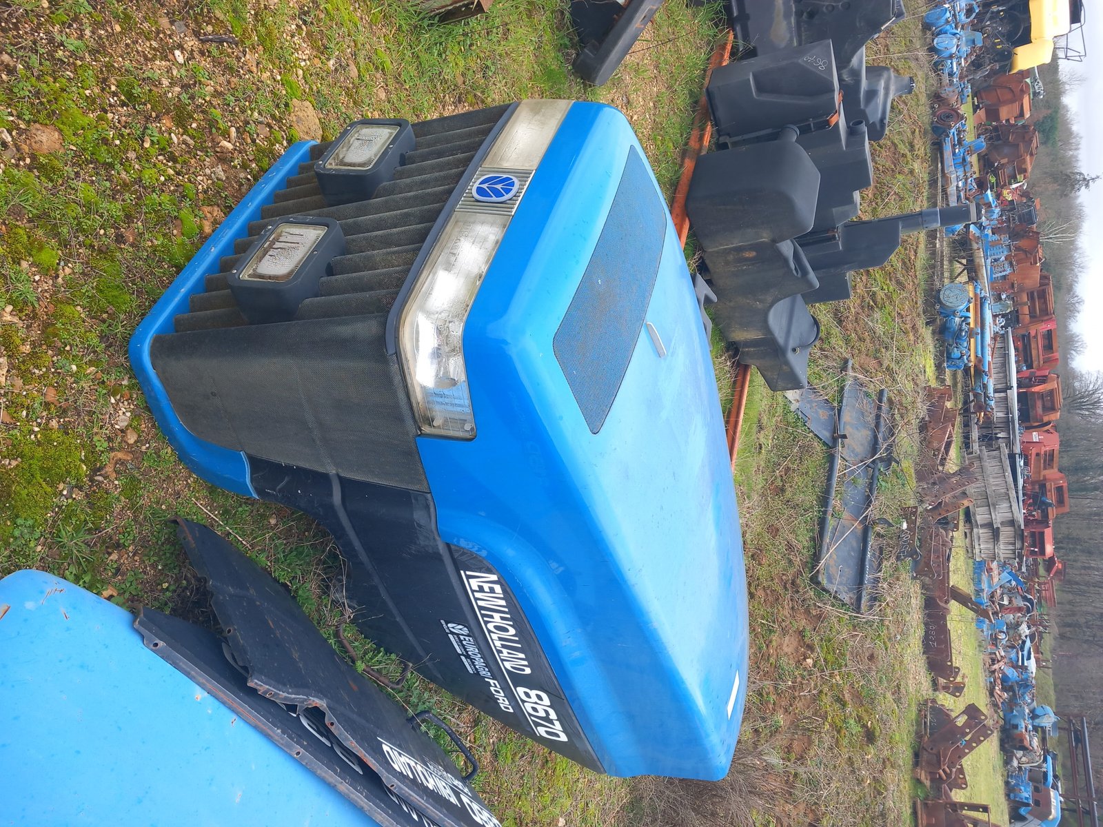 Capot pour FORD 8670