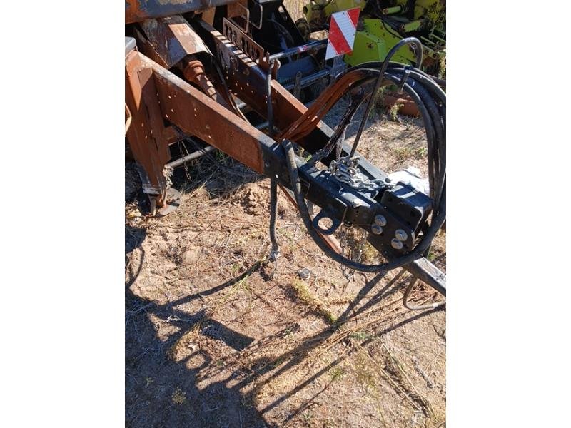 Flèche d'attelage pour NEW-HOLLAND ROLL-BELT 180