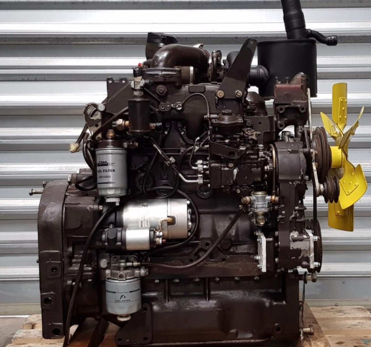 MOTEUR NEW HOLLAND TYPE L95